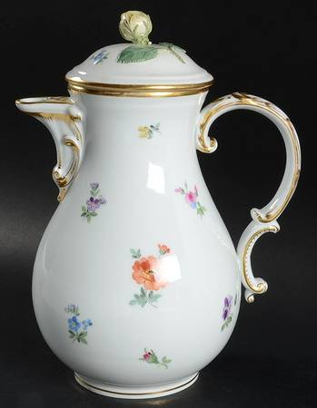 Scattered Flowers ("X" Backstamp) Coffee Pot & Lid