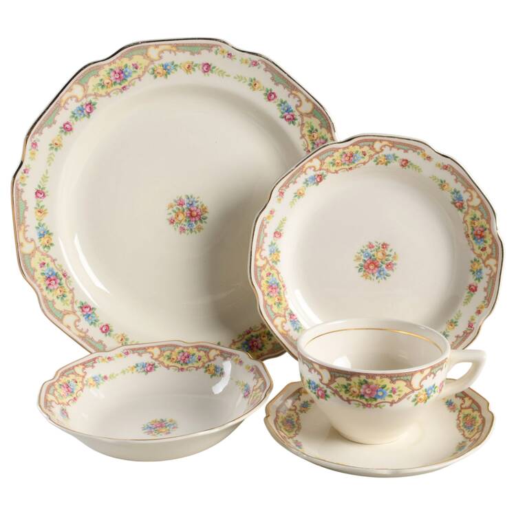 Mildred 5 Piece Place Setting