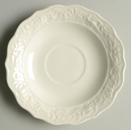 Vogue Saucer