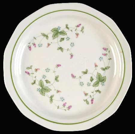 Wild Berry Salad Plate