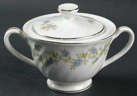 Hampton (Swirled) Sugar Bowl & Lid