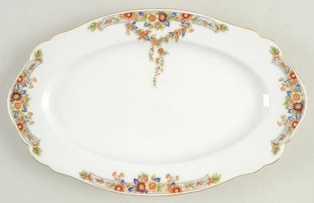 The Autumn 11" Oval Serving Platter