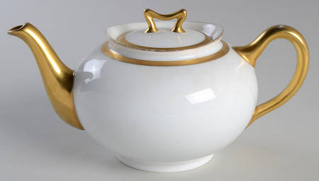 Baronial, The Teapot & Lid