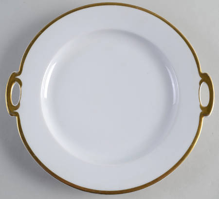 Baronial, The Handled Cake Plate