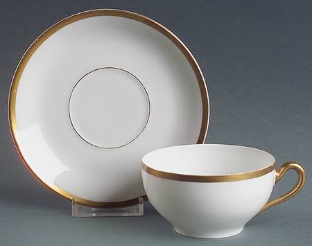 Baronial, The Flat Cup & Saucer Set