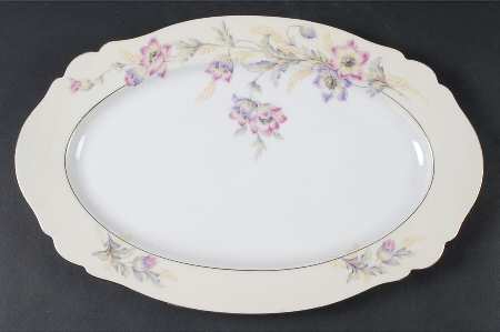 The Belmont 15" Oval Serving Platter
