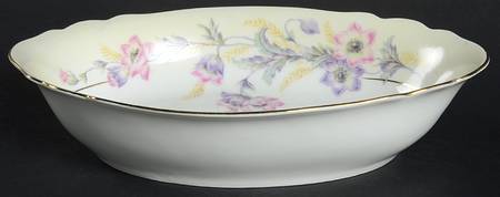 The Belmont 9" Oval Vegetable Bowl