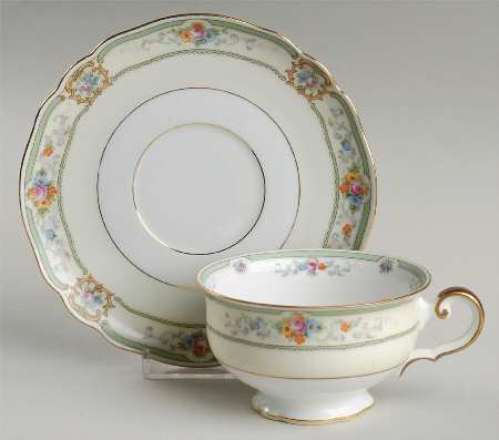Brandon Footed Cup & Saucer Set