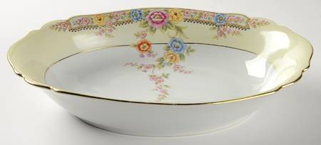 The Camden 9" Oval Vegetable Bowl