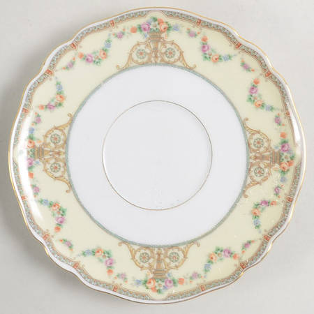 Lakewood Saucer