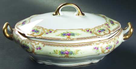 The Linwood Oval Covered Vegetable