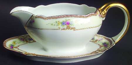 The Linwood Gravy Boat with Attached Underplate