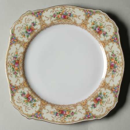 Meadowbrook Square Luncheon Plate
