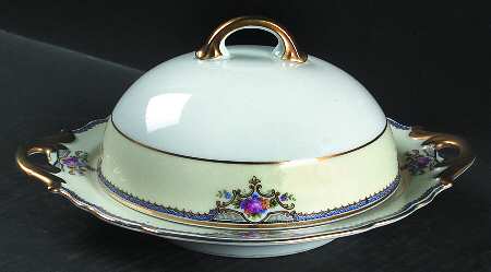 The Minto (Rim) Round Covered Butter