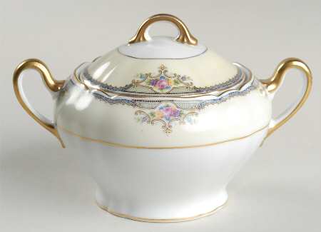 The Minto (Rim) Sugar Bowl & Lid
