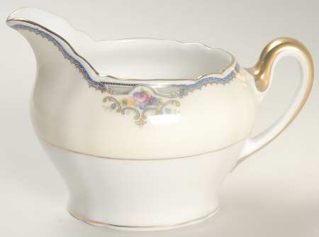 The Minto (Rim) Creamer