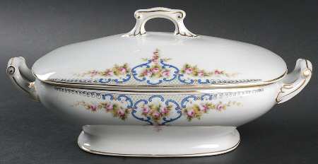 MUE35 Oval Covered Vegetable