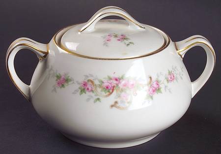 MUE39 Sugar Bowl & Lid