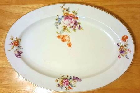 MUE7 9" Oval Serving Platter