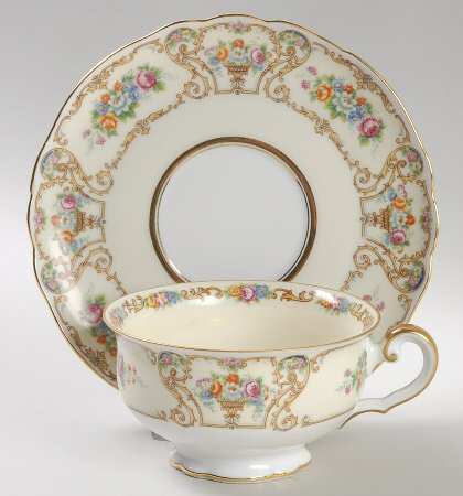 The Newport Footed Cup & Saucer Set