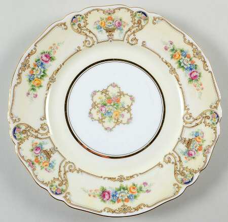 The Newport Luncheon Plate