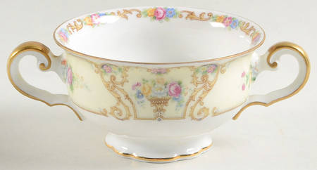 The Stirling Footed Bouillon Cup