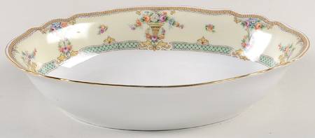 The Wakefield 9" Oval Vegetable Bowl