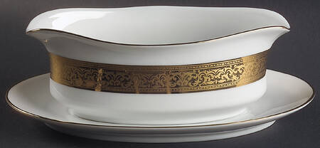 Magnificence Gravy Boat & Underplate