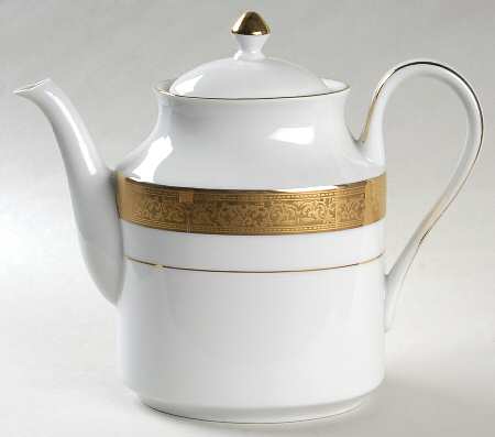Magnificence Teapot & Lid