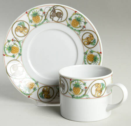 Renaissance Flat Cup & Saucer Set by Muirfield