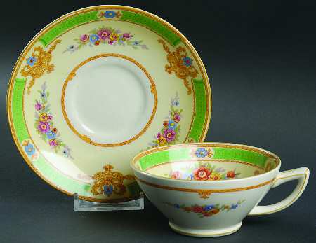 The Arlington Footed Cup & Saucer Set