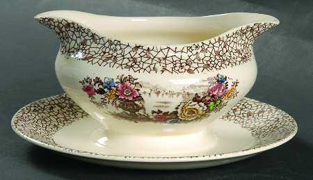 Banff Gravy Boat with Attached Underplate