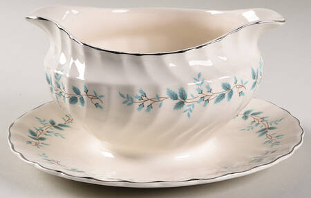 Bluebell Gravy Boat with Attached Underplate