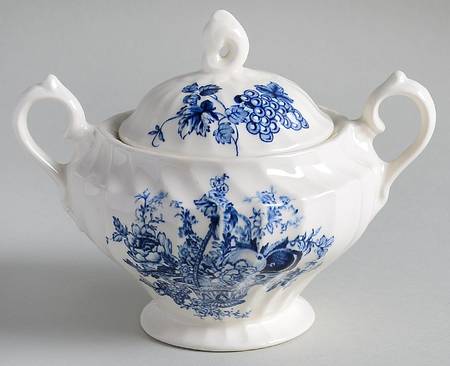 Bountiful Blue Sugar Bowl & Lid