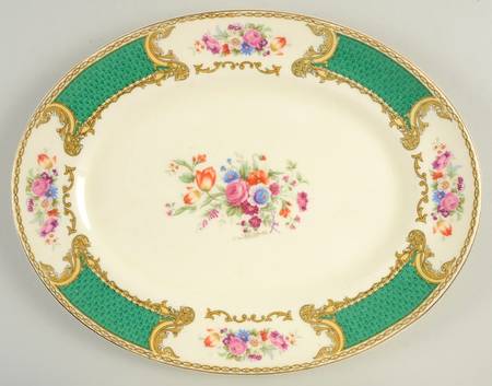 The Bouquet Green 11" Oval Serving Platter