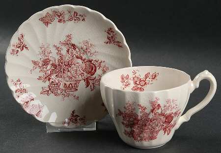 Bountiful Red Oversized Cup & Saucer Set