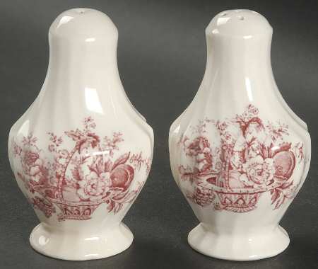 Bountiful Red Salt & Pepper Set