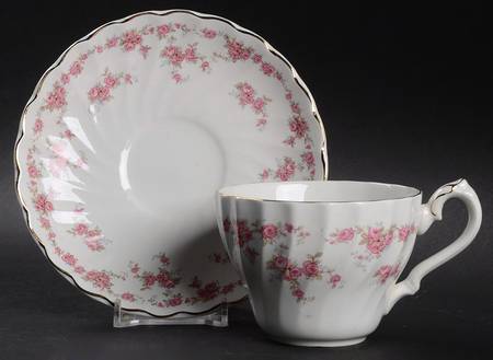 Brides Bouquet Flat Cup & Saucer Set