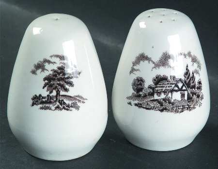 The Brook Brown Salt & Pepper Set