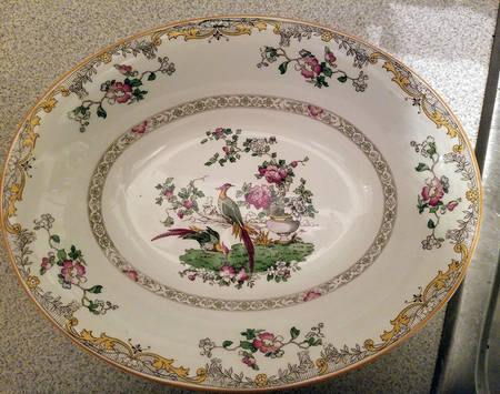 The Burton 10" Oval Vegetable Bowl