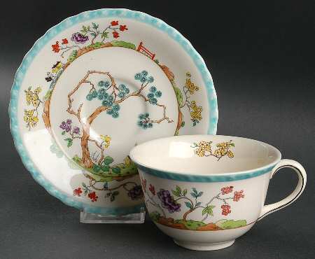 Canton Oversized Cup & Saucer Set