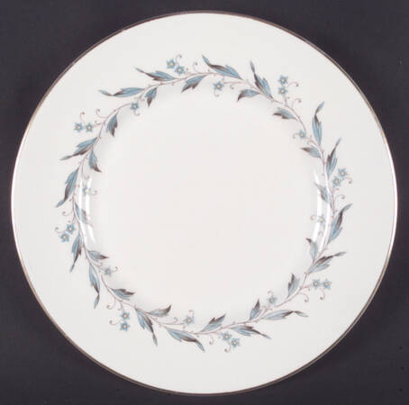 Carisbrooke Dinner Plate