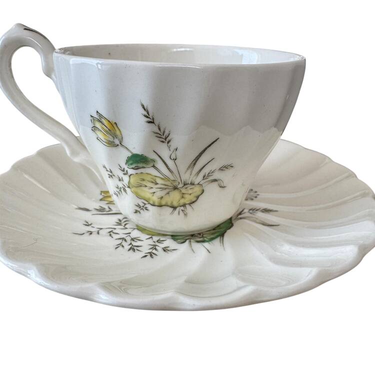 Chatsworth Flat Cup & Saucer Set