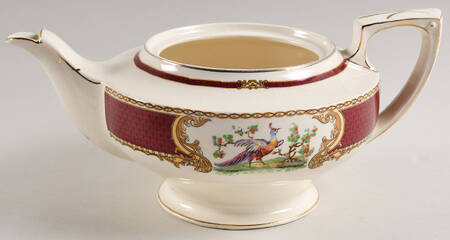 Chelsea Bird Red Teapot No Lid