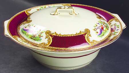 Chelsea Bird Red Round Covered Vegetable