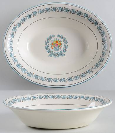 Elegance 9" Oval Vegetable Bowl