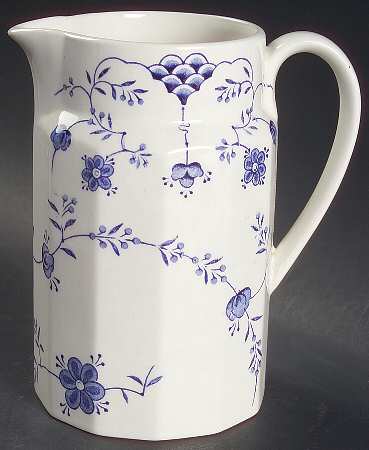 Finlandia 20 Oz Pitcher