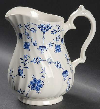 Finlandia 24 Oz Pitcher