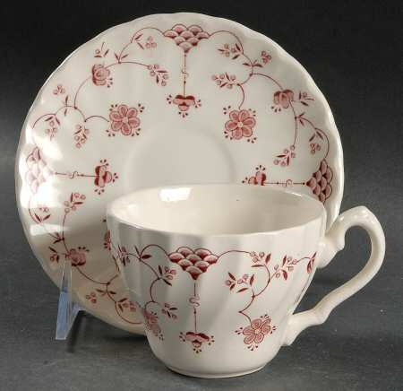 Finlandia Pink Flat Cup & Saucer Set