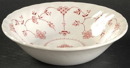 Finlandia Pink Coupe Cereal Bowl
